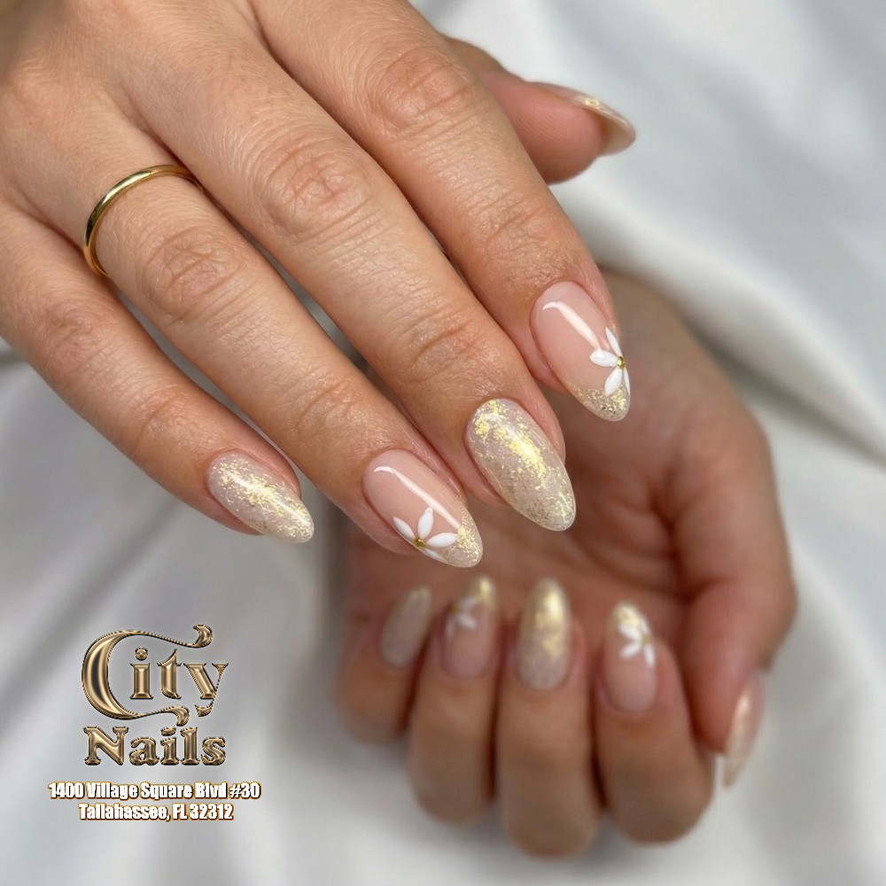 City Nails